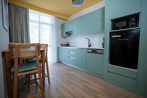 Bird Nest Suite