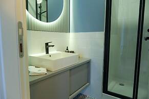 Bird Nest Suite