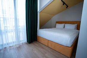 Bird Nest Suite