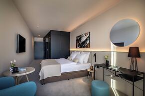 Aminess Younique Narrivi Hotel