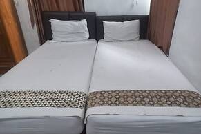 Capital O 93872 Natura Guest House Syariah Near alun alun kota purwoke