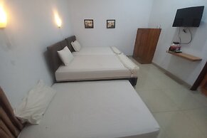 Capital O 93872 Natura Guest House Syariah Near alun alun kota purwoke