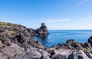 Villa Leone with Pool by Wonderful Italy