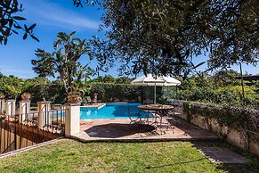 Villa Leone with Pool by Wonderful Italy