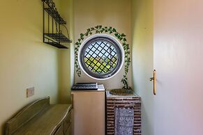 Villa Leone with Pool by Wonderful Italy