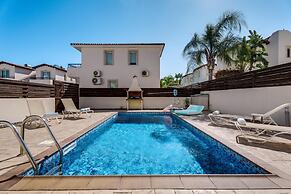 2 bed Villa Pernera Protaras Area Close to Beach