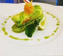 Kingdom Luxury Hotel