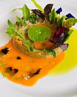 Kingdom Luxury Hotel