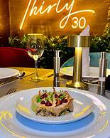 Kingdom Luxury Hotel