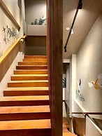 The Henry Hotel Roost Bacolod