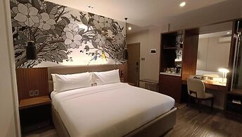 The Henry Hotel Roost Bacolod