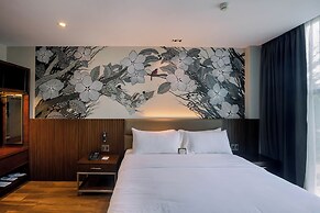 The Henry Hotel Roost Bacolod