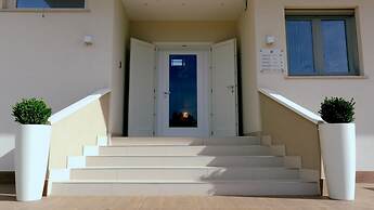 Villa Zefiro - Suites & Events