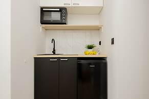 Chmielna Studio Warsaw Center by Renters