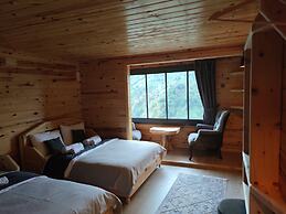 Kinya Bungalov Hotel