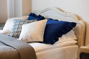 Cozy Apartment With Balcony by Renters