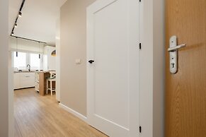 Cozy Apartment With Balcony by Renters