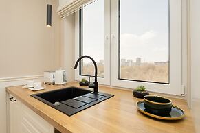 Cozy Apartment With Balcony by Renters