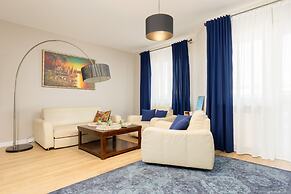 Cozy Apartment With Balcony by Renters