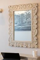 Cozy Apartment With Balcony by Renters