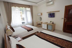 Phong Nha Jasmine Hostel & Roof Top Bar