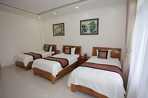 Phong Nha Jasmine Hostel & Roof Top Bar