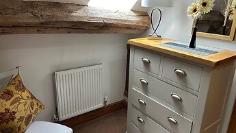 3 Bed Cottage Alton Towers Chatsworth Polars Peaks