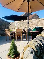 2 Bed Barn Alton Towers Chatsworth Polars Peaks