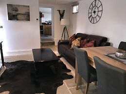 2 Bed Barn Alton Towers Chatsworth Polars Peaks