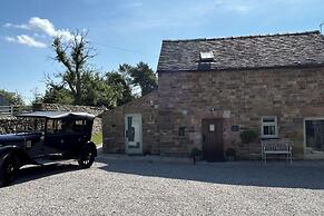 Barn-sleeps 4-parking-near Alton Towers/peak Dist
