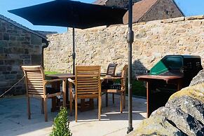 Barn-sleeps 4-parking-near Alton Towers/peak Dist