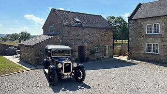 2 Bed Barn Alton Towers Chatsworth Polars Peaks