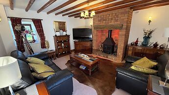 Barn-sleeps 4-parking-near Alton Towers/peak Dist