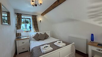 Barn-sleeps 4-parking-near Alton Towers/peak Dist
