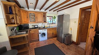 Barn-sleeps 4-parking-near Alton Towers/peak Dist