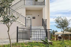 Altamira Holiday Apartment - 6 People Veranda With Views