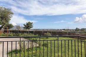 Altamira Holiday Apartment - 6 People Veranda With Views