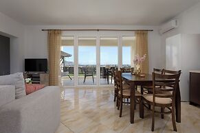 Altamira Holiday Apartment - 6 People Veranda With Views