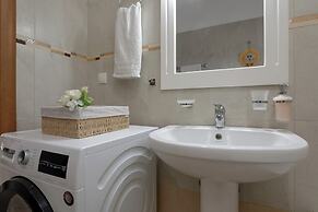 Altamira Holiday Apartment - 6 People Veranda With Views