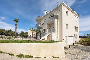 Altamira Holiday Apartment - 6 People Veranda With Views