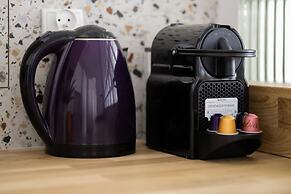 Unique Apartment With Balcony by Renters