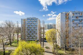 Unique Apartment With Balcony by Renters