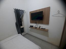 OYO 93870 Damai Guest House Cirebon
