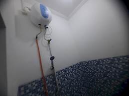 OYO 93870 Damai Guest House Cirebon