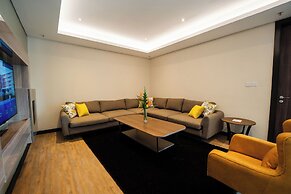 Trademark Suites at Enaki Town