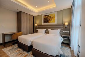 Trademark Suites at Enaki Town
