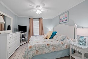 Pelican Beach 2009 1 Bedroom Condo