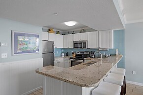 Pelican Beach 2009 1 Bedroom Condo