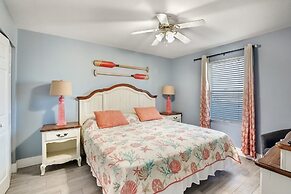 Pelican Beach 2010 1 Bedroom Condo