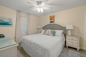 Pelican Beach 0207 1 Bedroom Condo